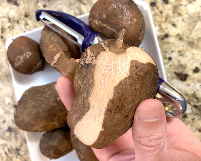 Easiest way to peel your pre-boiled American groundnuts without losing too much of the tasty tubers? A carrot peeler. 