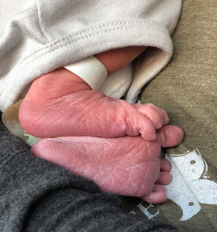 Baby feet!