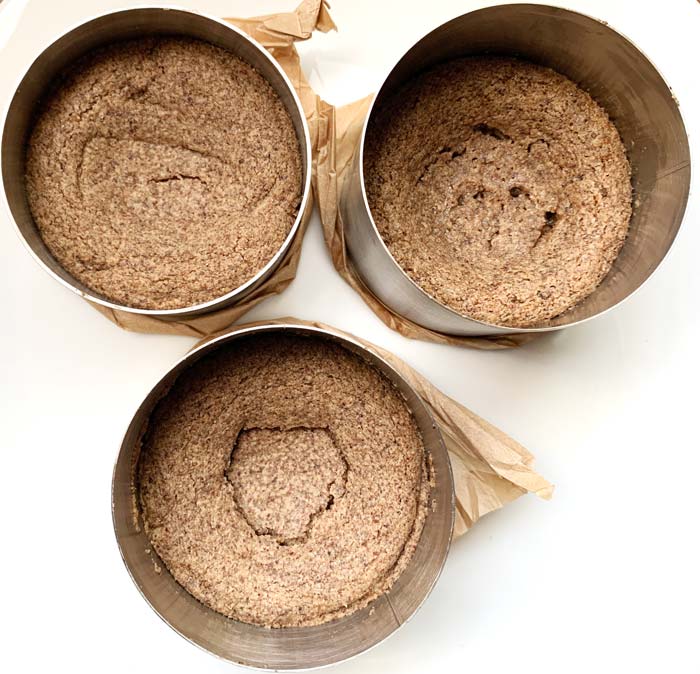 It's kind of hard to see in pictures, but the centers of these crumble cakes are sunk about 1/4" below the sides, making perfect nests for the candied crabapples.