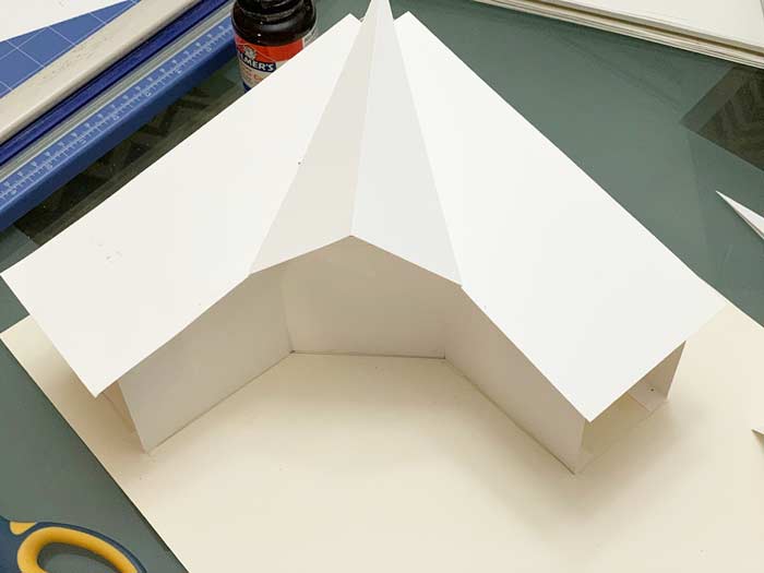 Don't you love it when an idea in your head becomes reality? This small paper model shows where the Waddle Inn duck coop started. 