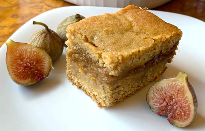 An early version of our fig nibbler that was well-received at a dinner party, but didn't have quite enough fig preserves in it for our liking. We got the ratios right in the final version!