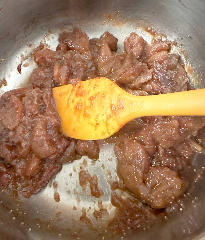 Making Fig Newton filling from fresh figs.