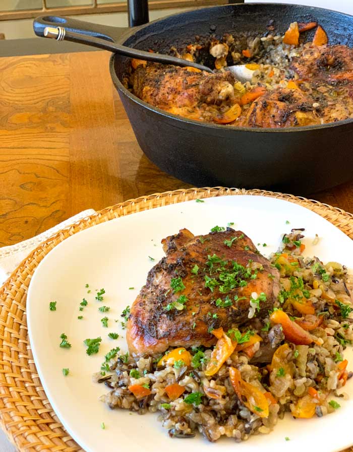 Our one-pot kumquat turkey roast with wild rice recipe is a perfect meal on a cold night - especially if you don't have a lot of time to make dinner. 