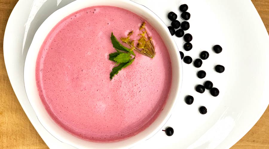 American wild black cherry chilled soup (inspired by meggyleves) thumbnail