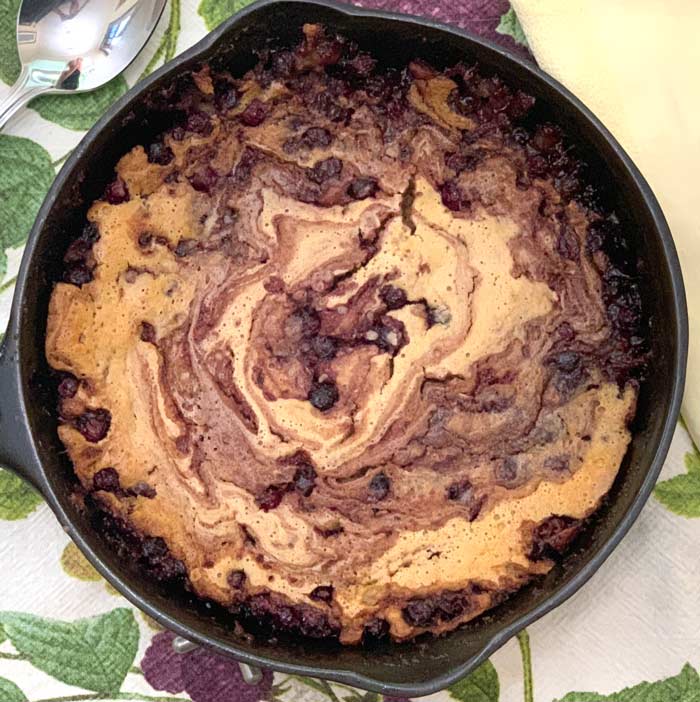 A look from above at the finished serviceberry cobbler.