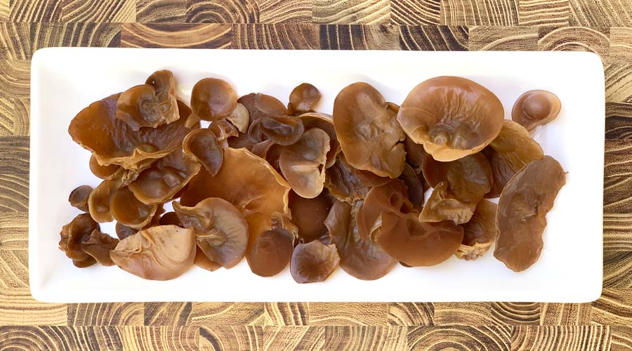 Wood ear mushrooms: how to forage, grow, and eat thumbnail